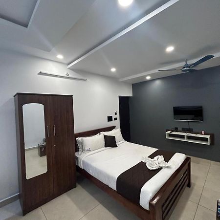 فندق The Ocean Grand بونديتْشيري المظهر الخارجي الصورة