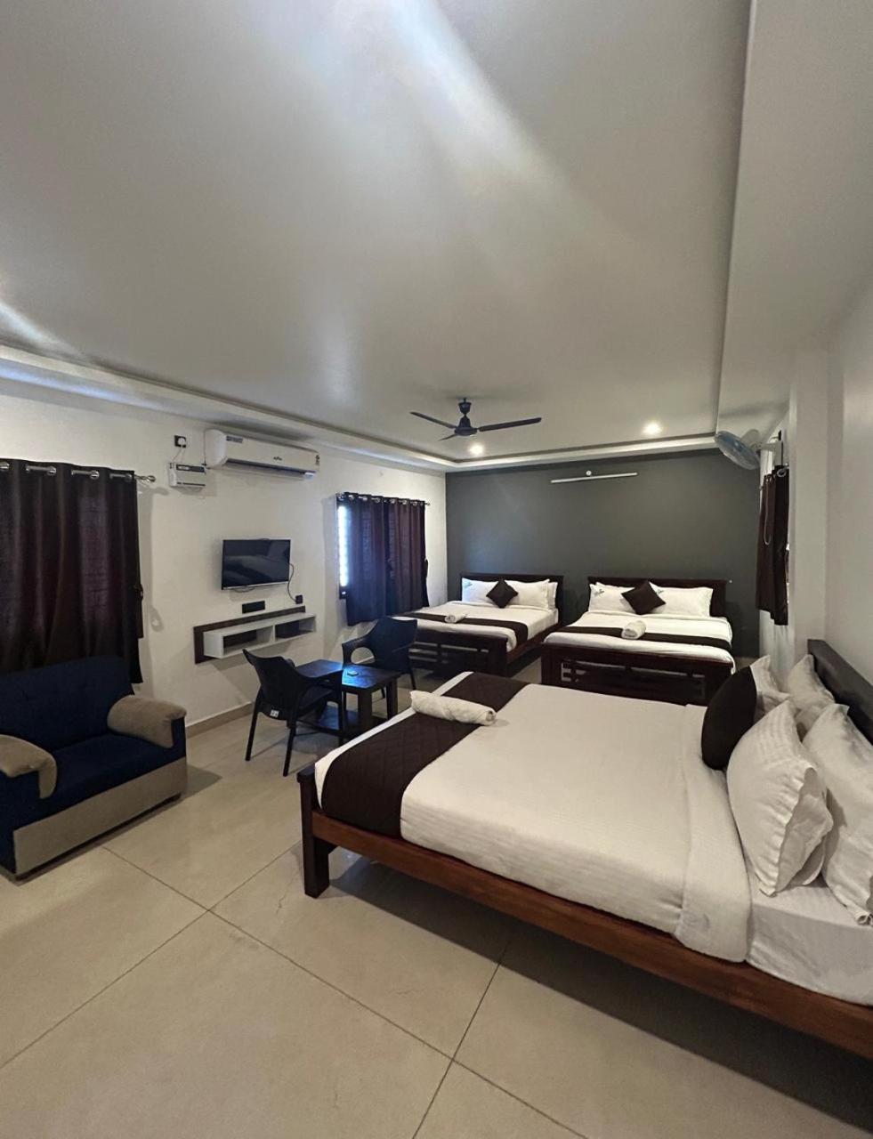 فندق The Ocean Grand بونديتْشيري المظهر الخارجي الصورة