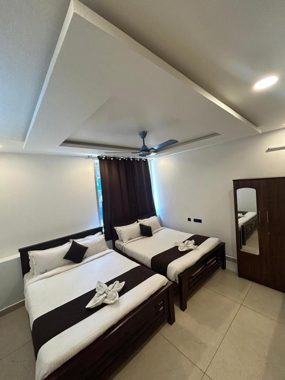 فندق The Ocean Grand بونديتْشيري المظهر الخارجي الصورة